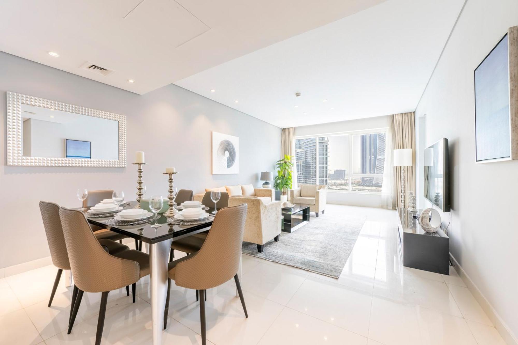 Damac Canal Views Residences Дубай Екстериор снимка